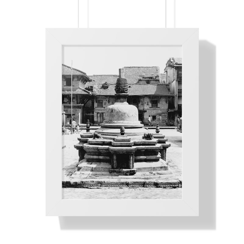 33 - Famous Bell In Courtyard Center - Patan Nepal, Durbar Square - Framed Print